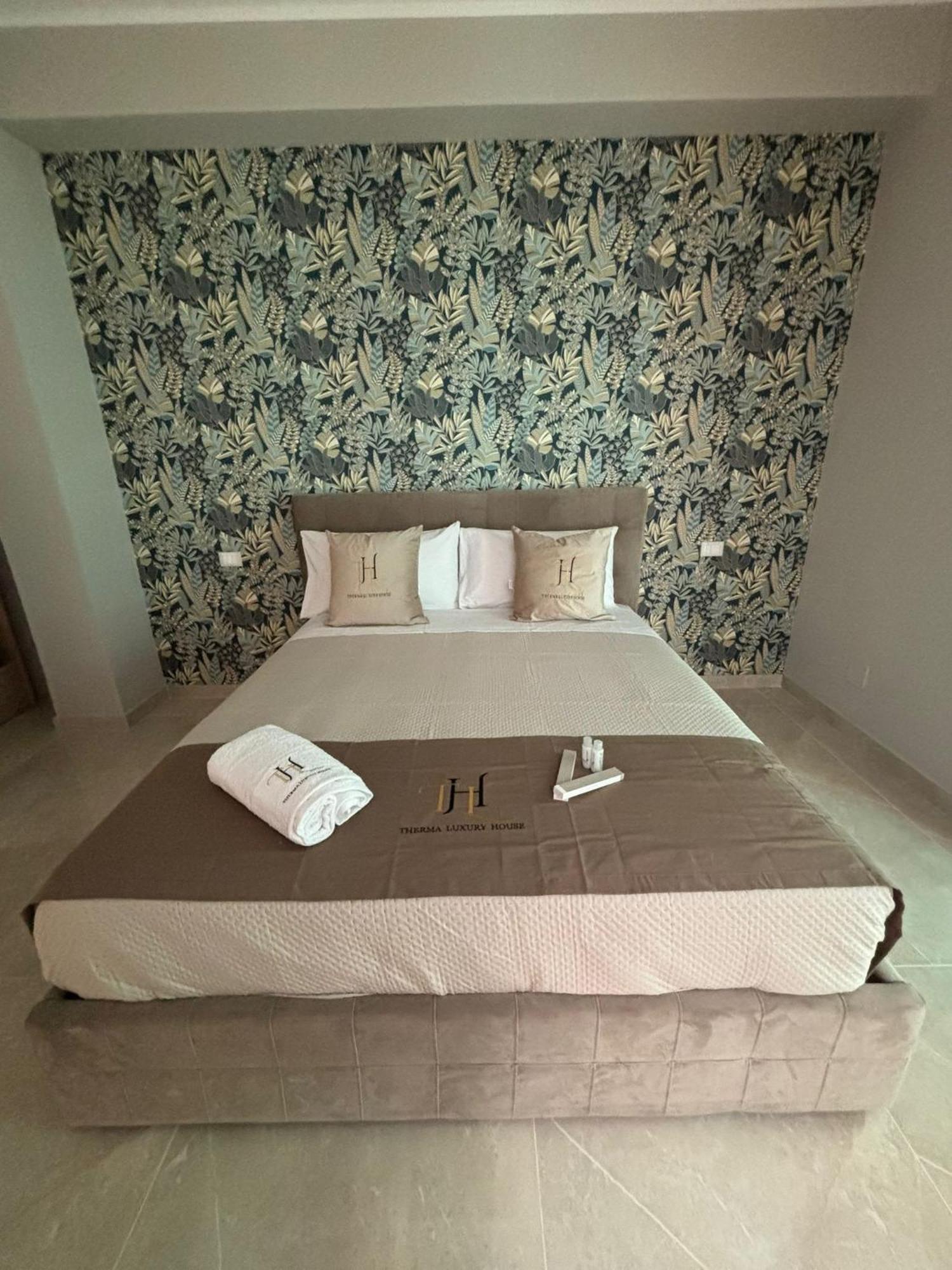 Therma Luxury House Termoli Exterior photo